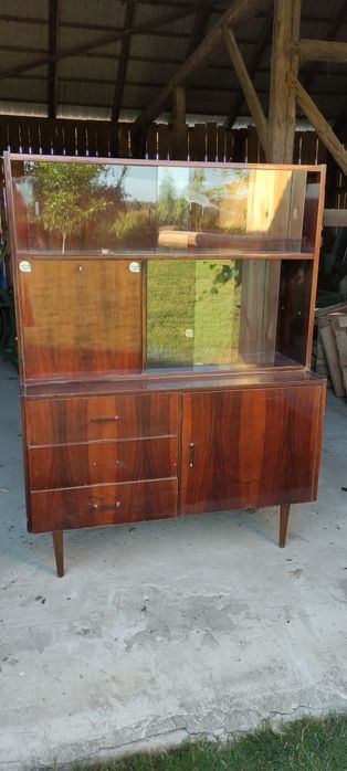 Starodawny kredens - komoda PRL