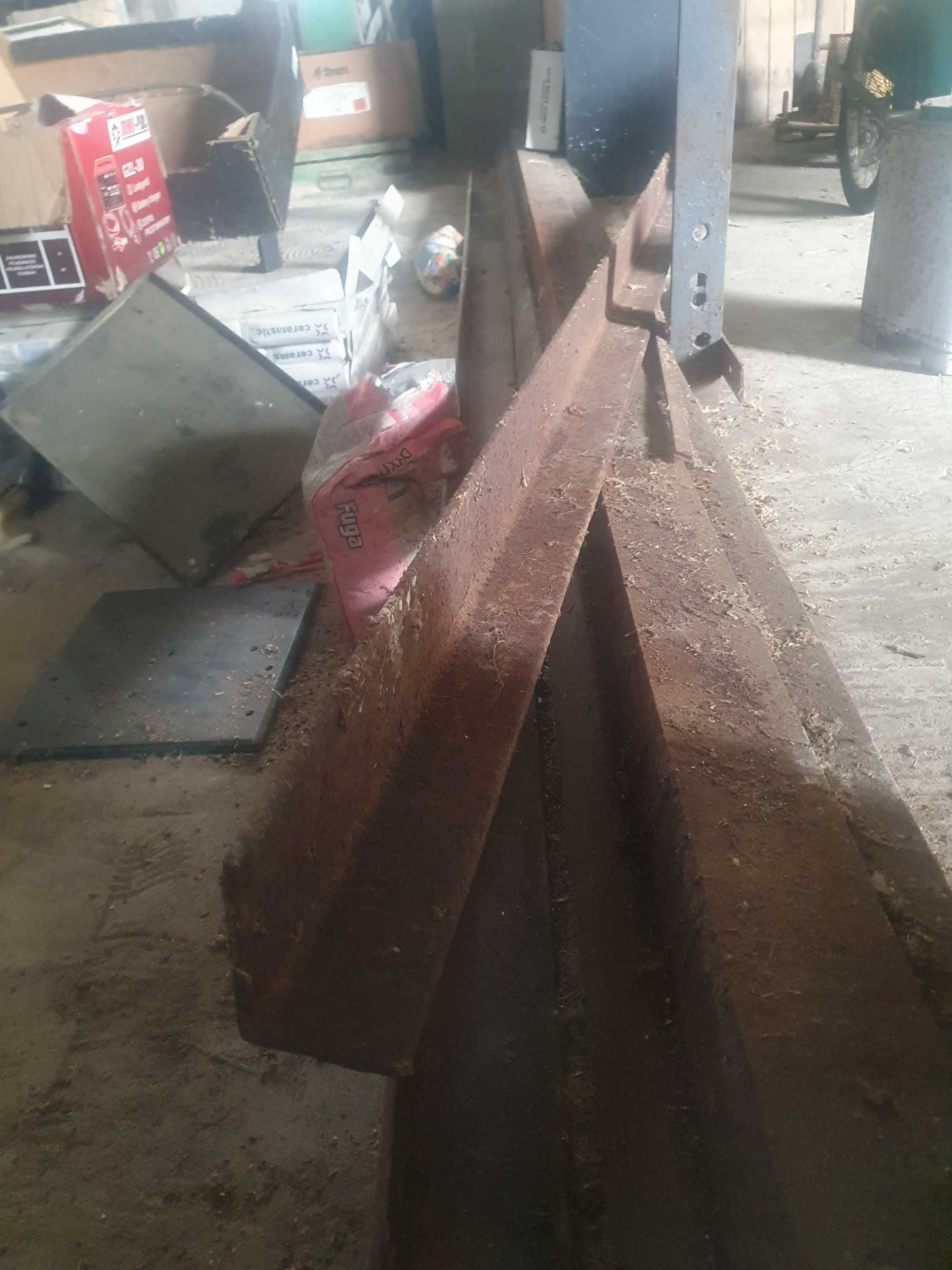 kątownik stalowy 10 x 8 x 0.8