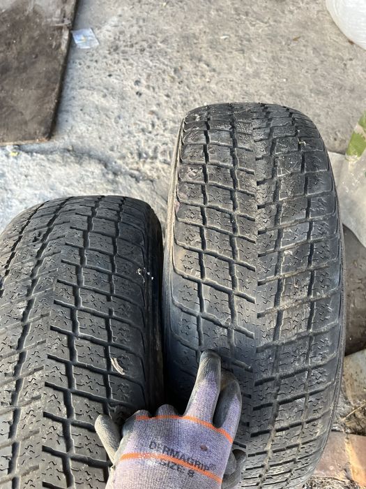 Продам резину 16