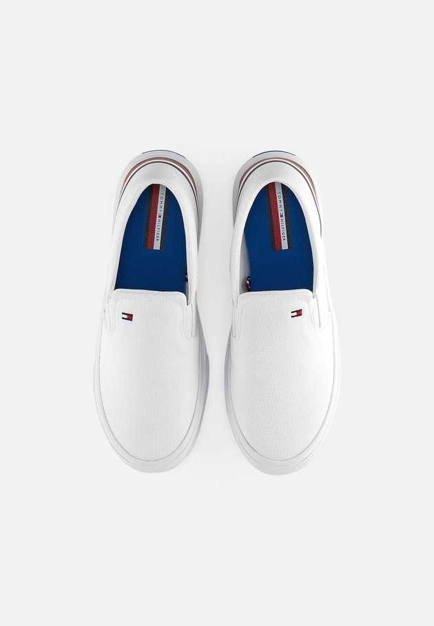 OKAZJA Tommy Hilfiger białe wsuwane buty trampki slip-on sklep 339zł