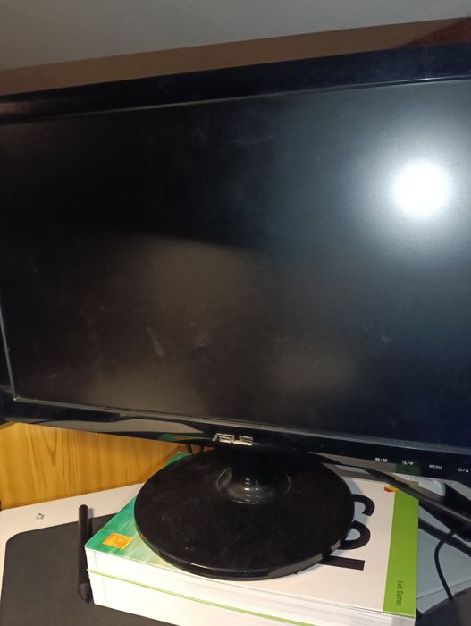 Monitor Asus VS197 VGA 18.5p