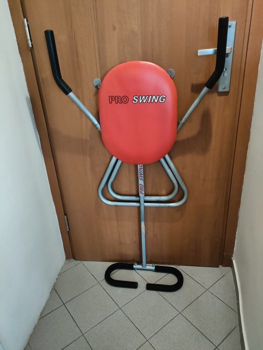 Urządzenie do treningu brzucha.