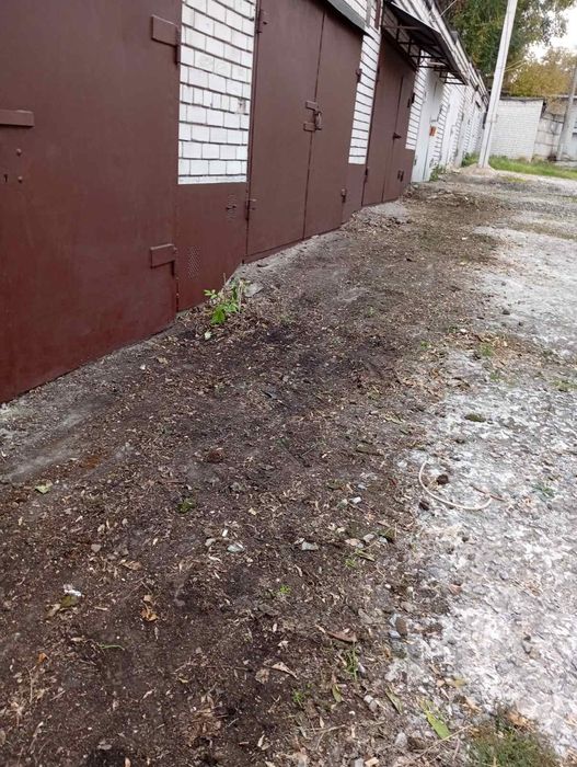 Продам 2х эт. гараж район парка Шевченко (гост.Рассвет)