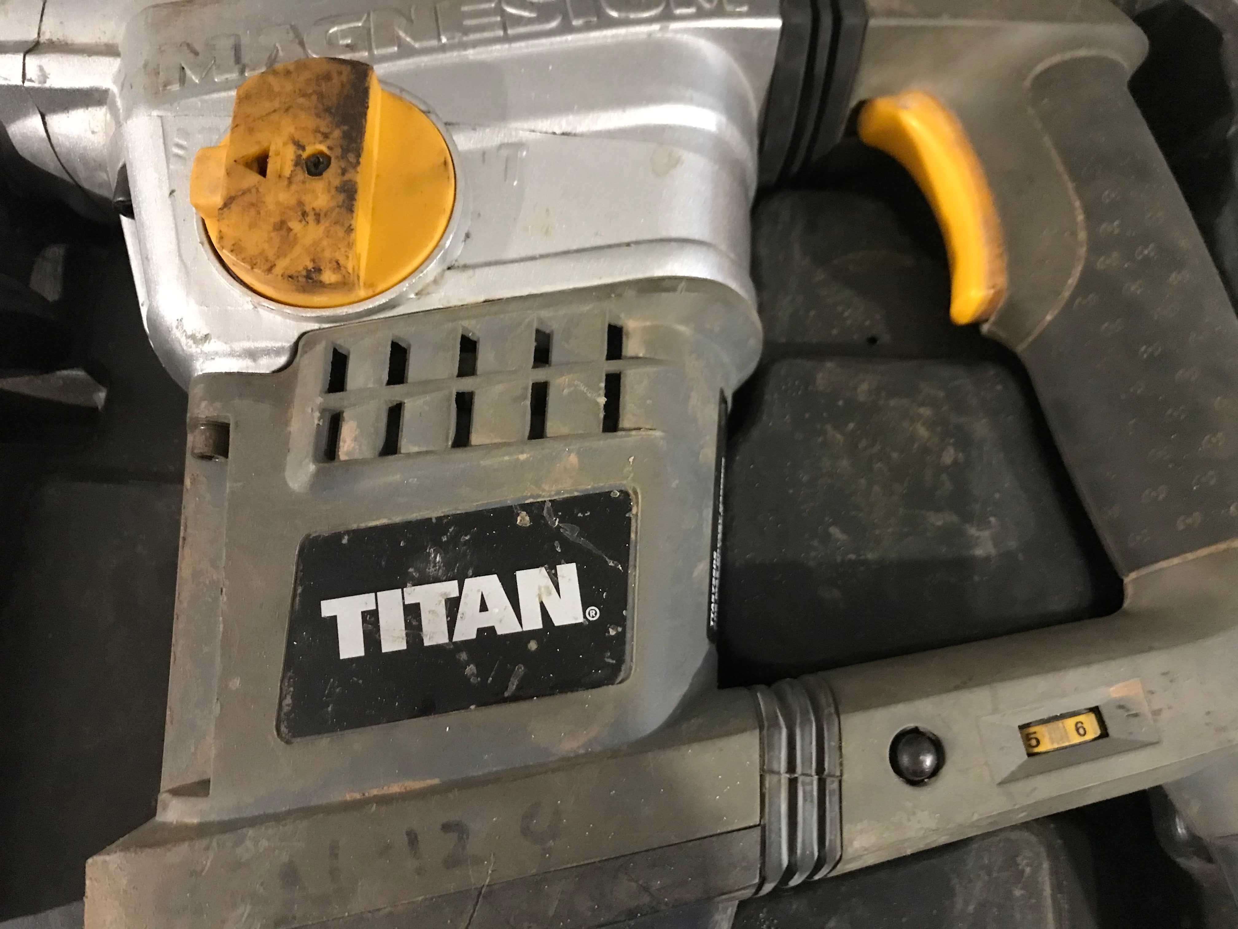 Перфоратор Titan TTB572SDS 6.8KG  110 вольт з Англії
