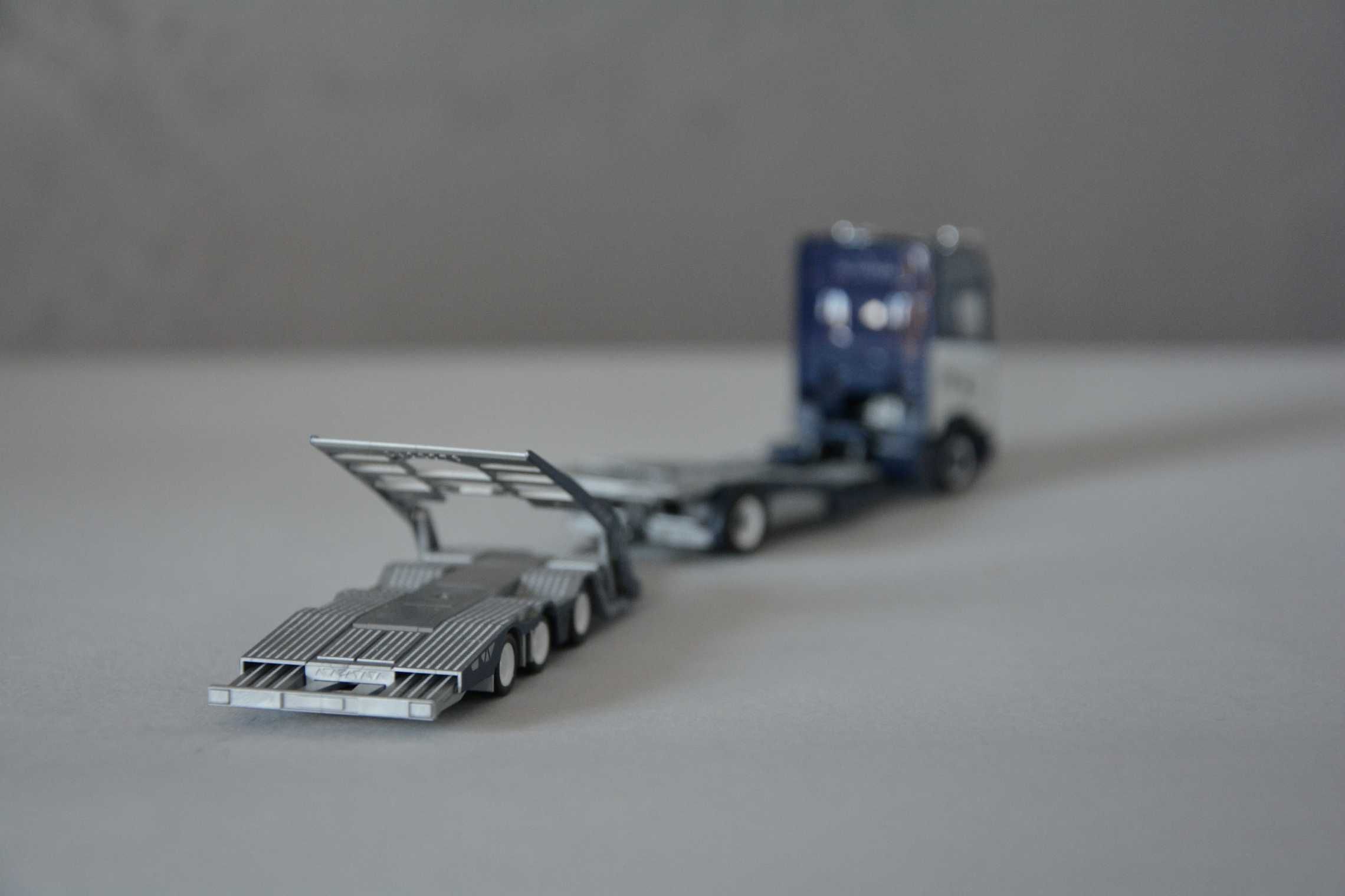 1:87 (H0) Herpa 313742 - Scania CS 20 HD (auto-transporter) BRINK (NL)