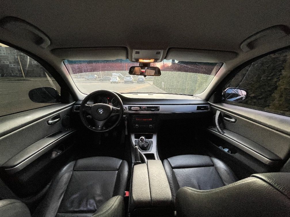 BMW 3-Series e91 2.0d 2007р