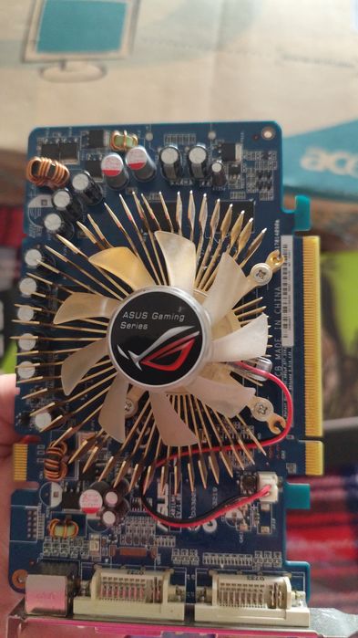 Placa gráfica ASUS
