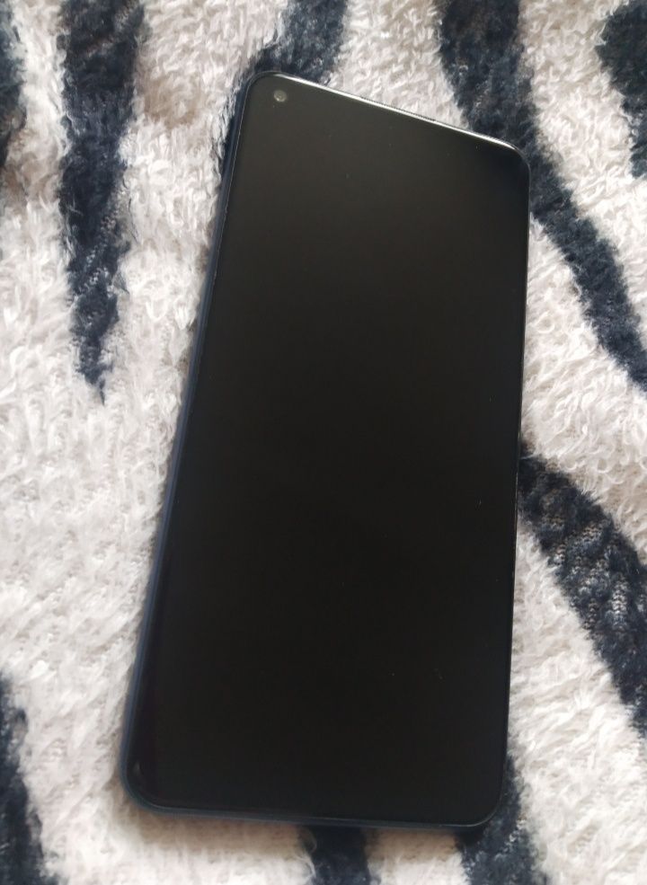 Xiaomi Redmi Note 9 і колонка JBL Charge 3