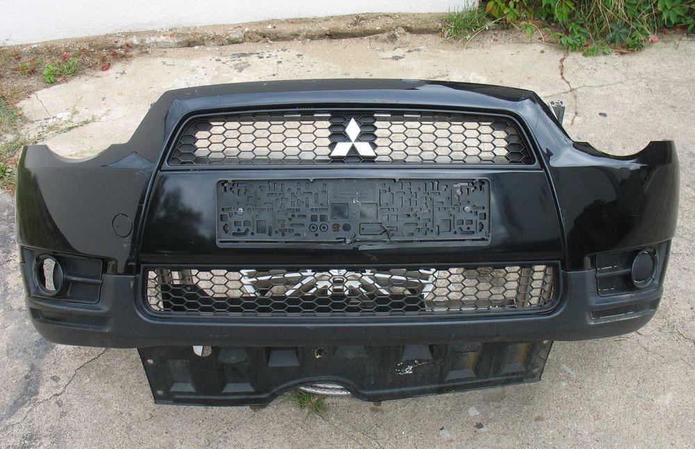 Mitsubishi Colt VI Lift 08-12r zderzak przód 34D