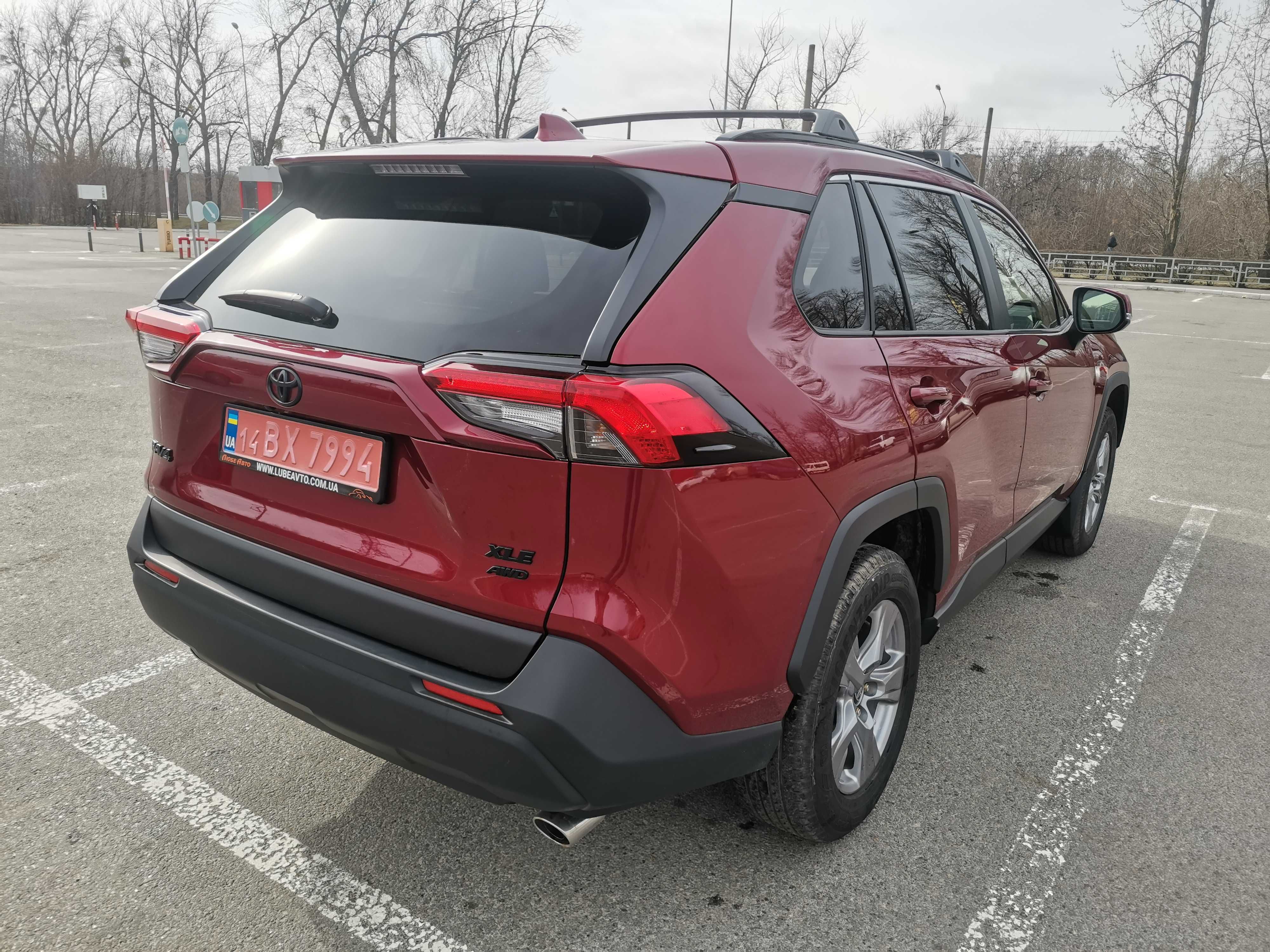 Toyota Rav4 2022 рік, повний привід