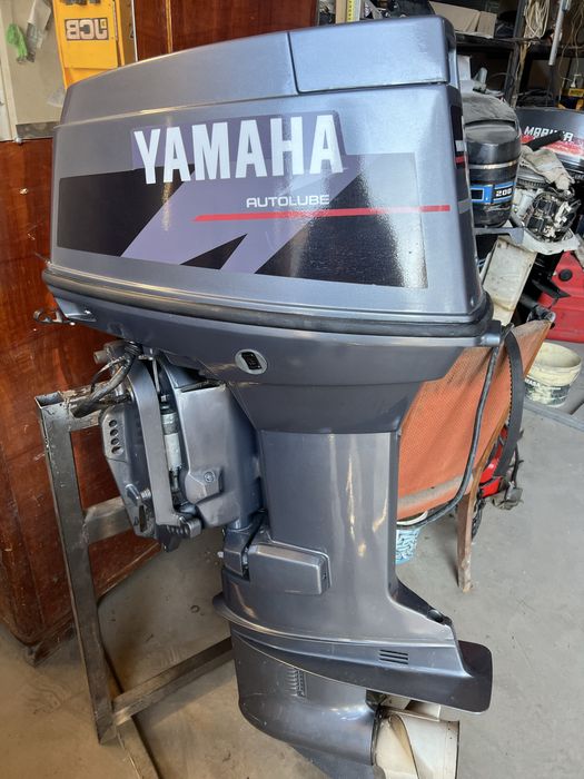 Продам мотор Yamaha 60