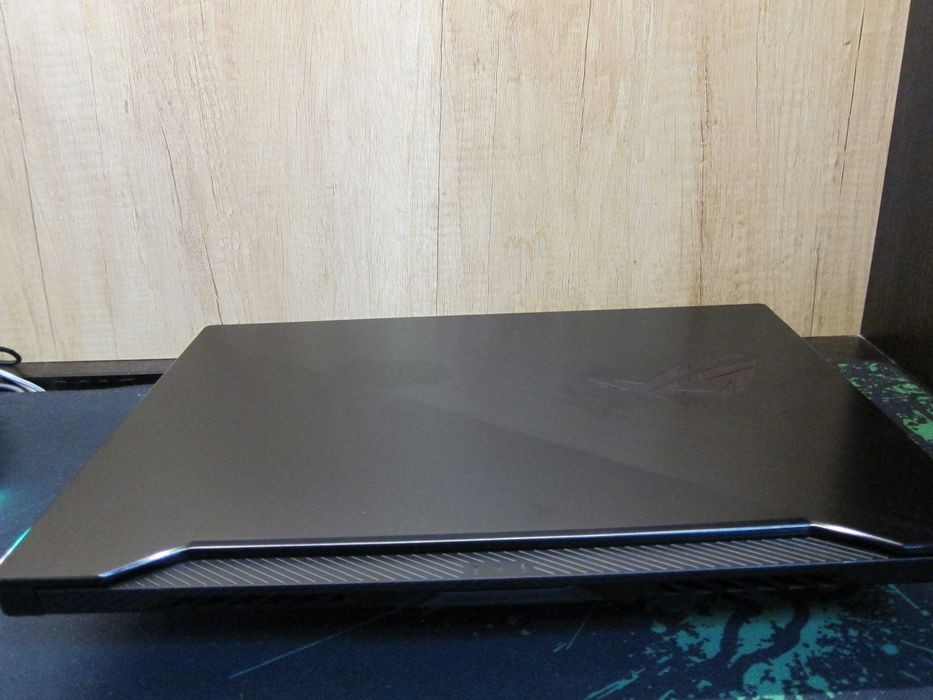 Asus Rog Zephyrus GU502DU/ Nvidia Ge Force 1660Ti 6 gbMax-Q Design