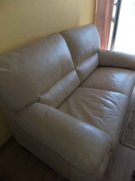 Skórzana kanapa z funkcją spania