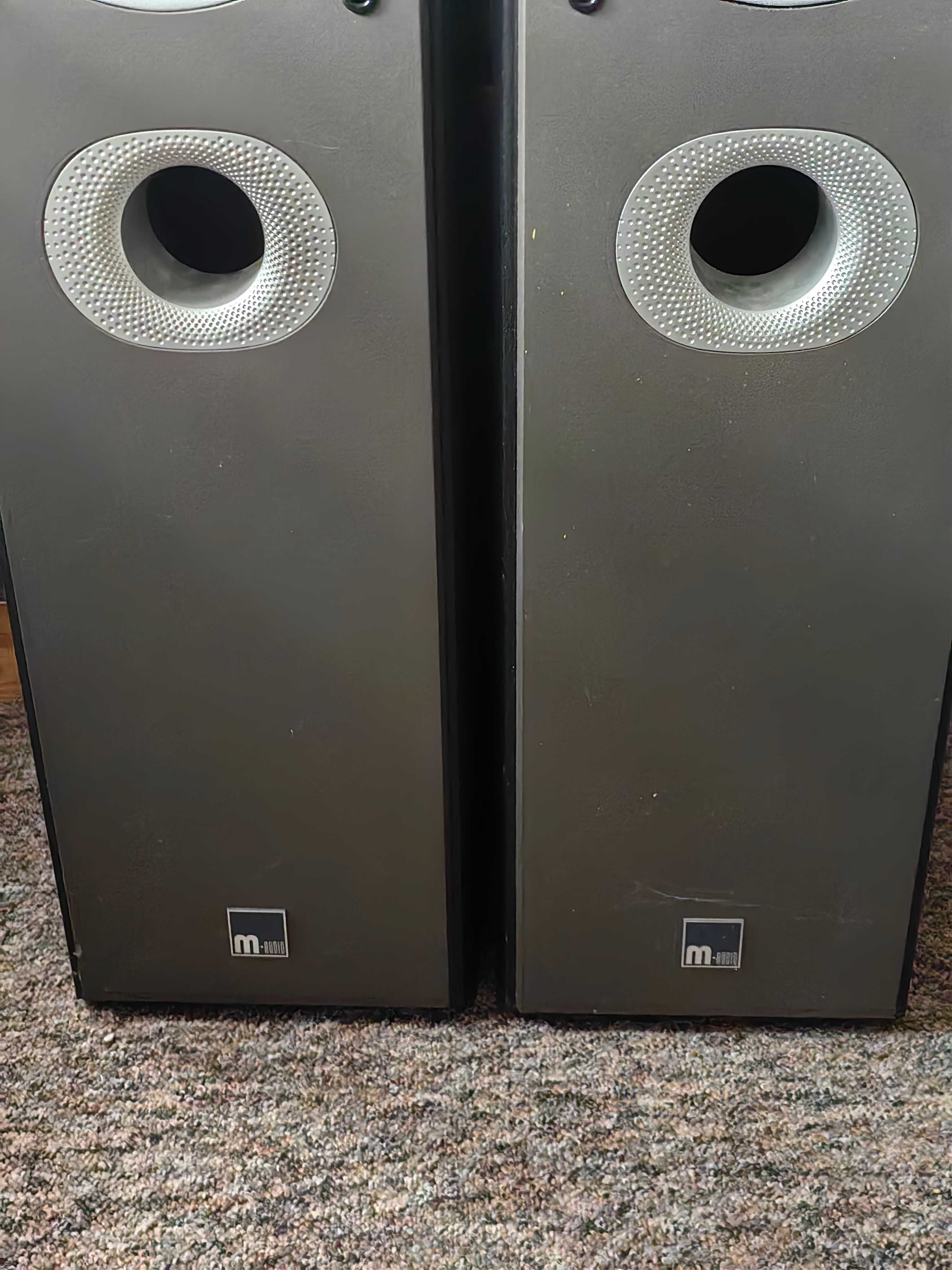 Kolumny głośnikowe M-audio HTS 700