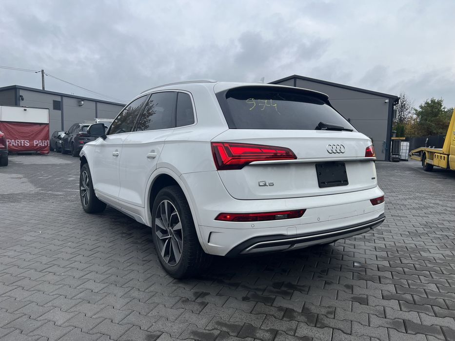 Audi Q5 Niski przebieg, lekko uszkodzona, możliwość naprawy