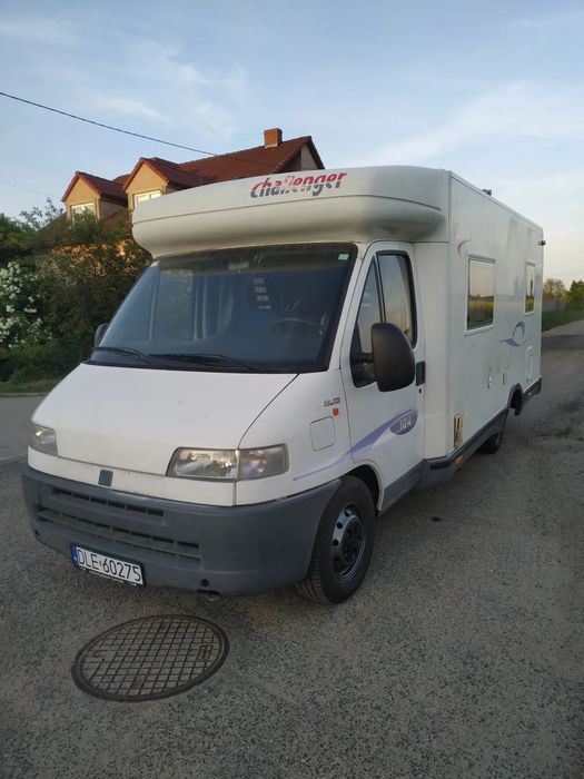 Challenger DUCATO  Kamper Półintegra Fiat Ducato CHALLENGER 2,8 JTD