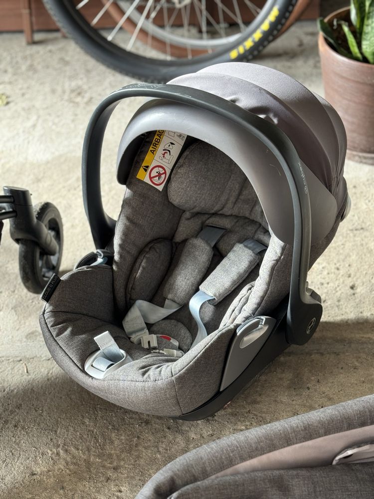 Cybex Priam  Manhattan Grey stan bardzo dobry