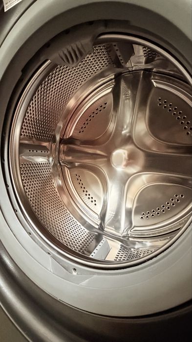 Пральна машина Electrolux PerfectCare 600