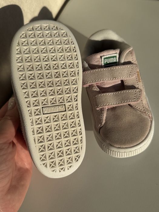 Кеди PUMA на дівчинку 24 розмір