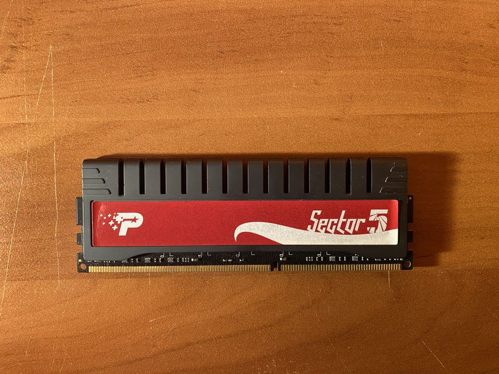Pamięć RAM DDR3 PATRIOT 2GB Sector 5