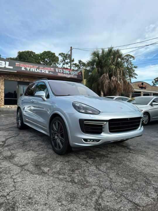 2017 Porsche Cayenne