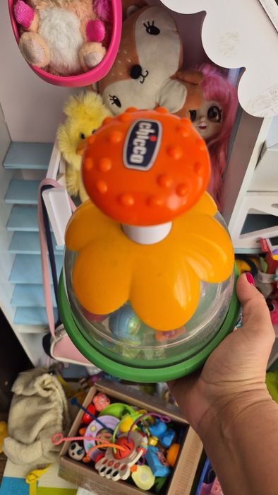 Юла, дзиґа від Chicco
