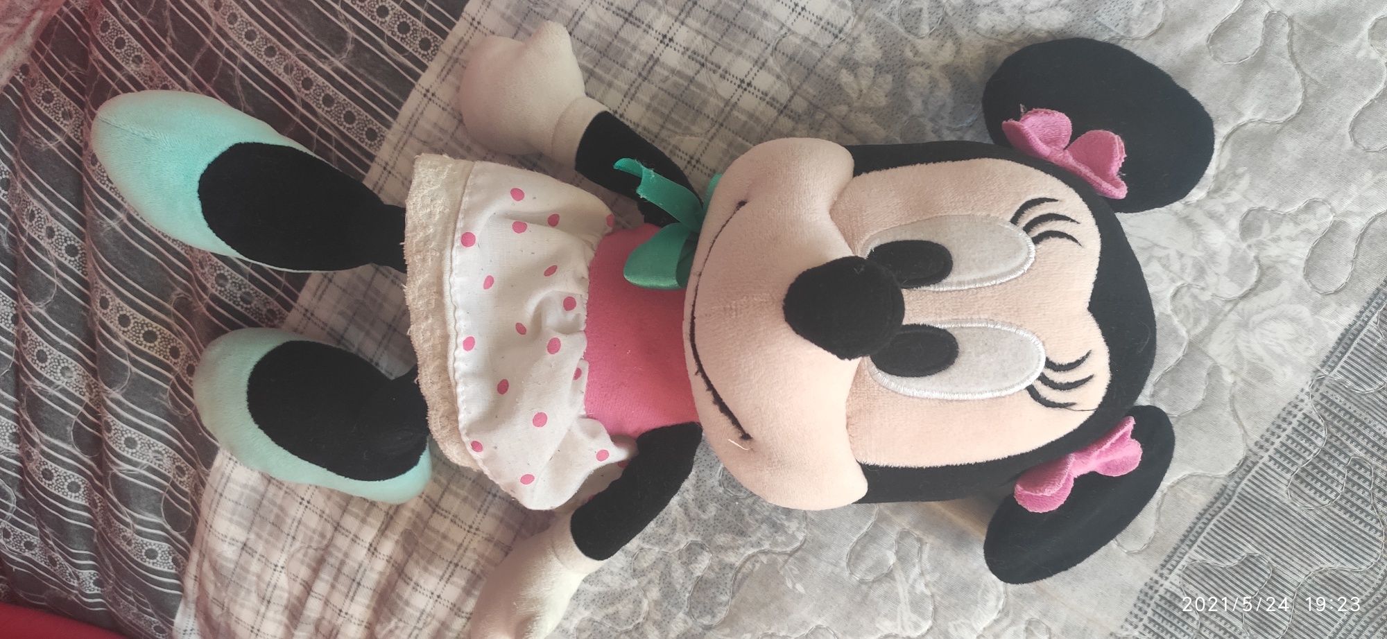 Disney Минни Маус мягкая игрушка 37 см Minnie mouse