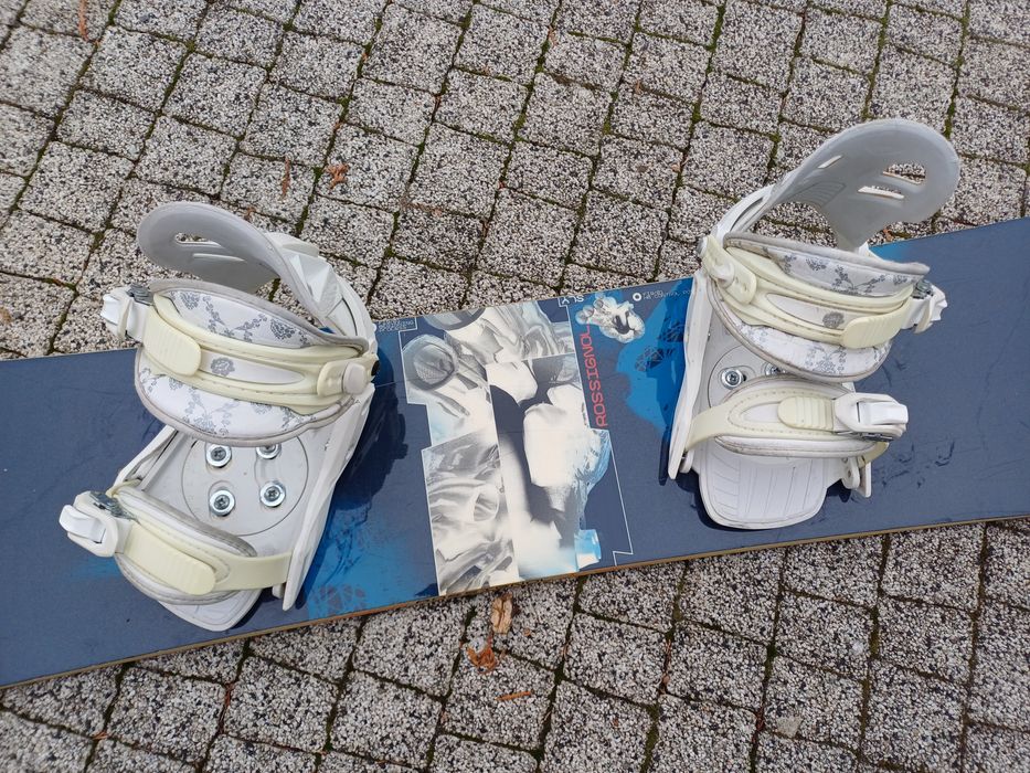 Nr 4 Snowboard ROSSIGNOL SLY dł. 158 cm + wiązania