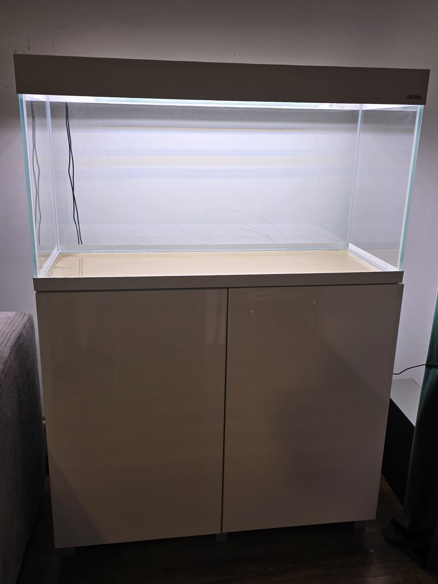 Akwarium Aquaell 200L zestaw CO2 5KG