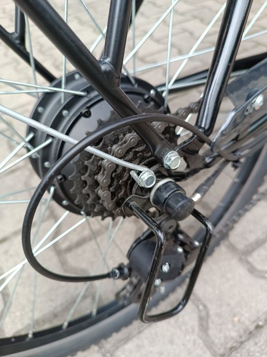 Rower miejski elektryczny MomoDesign Venezia 26- 36V, 7,8 Ah, 280 Wh