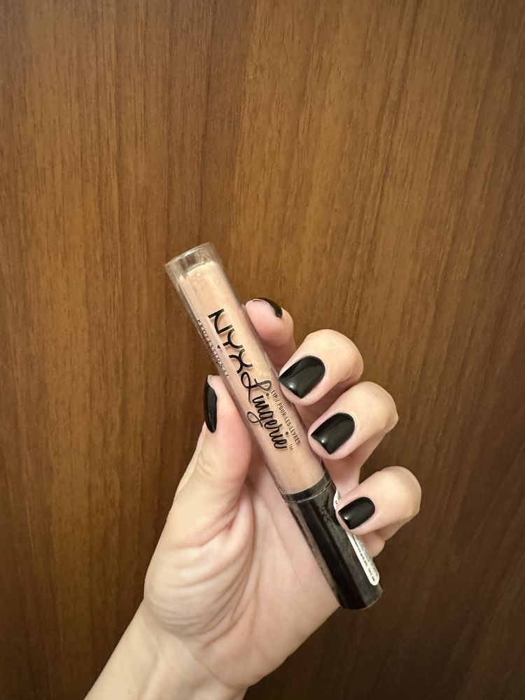 Матовая помада Nyx 07 satin ribbon