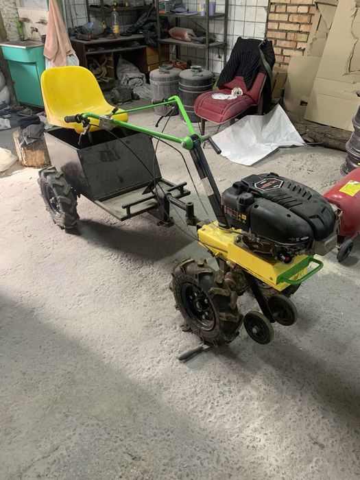 Продам мотоблок briggs & stratton