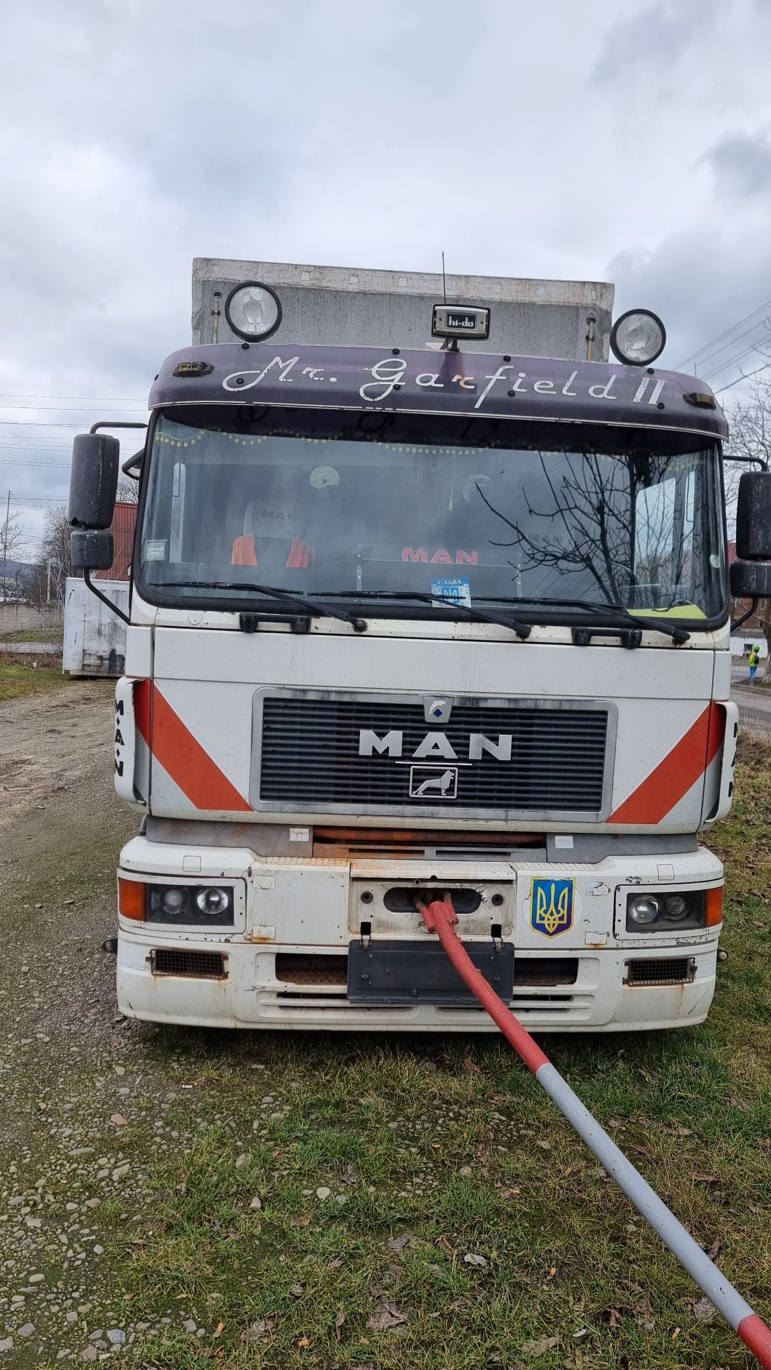 Man продам .Потребує ремонту мотору та косметичного ремонту.