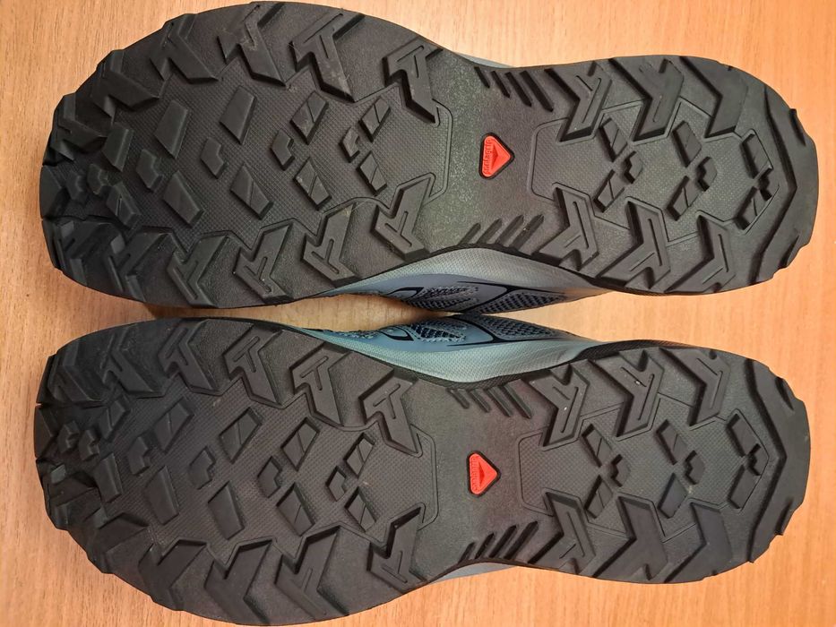 Мужские кроссовки Salomon Gore-Tex  оригинал размер 42
