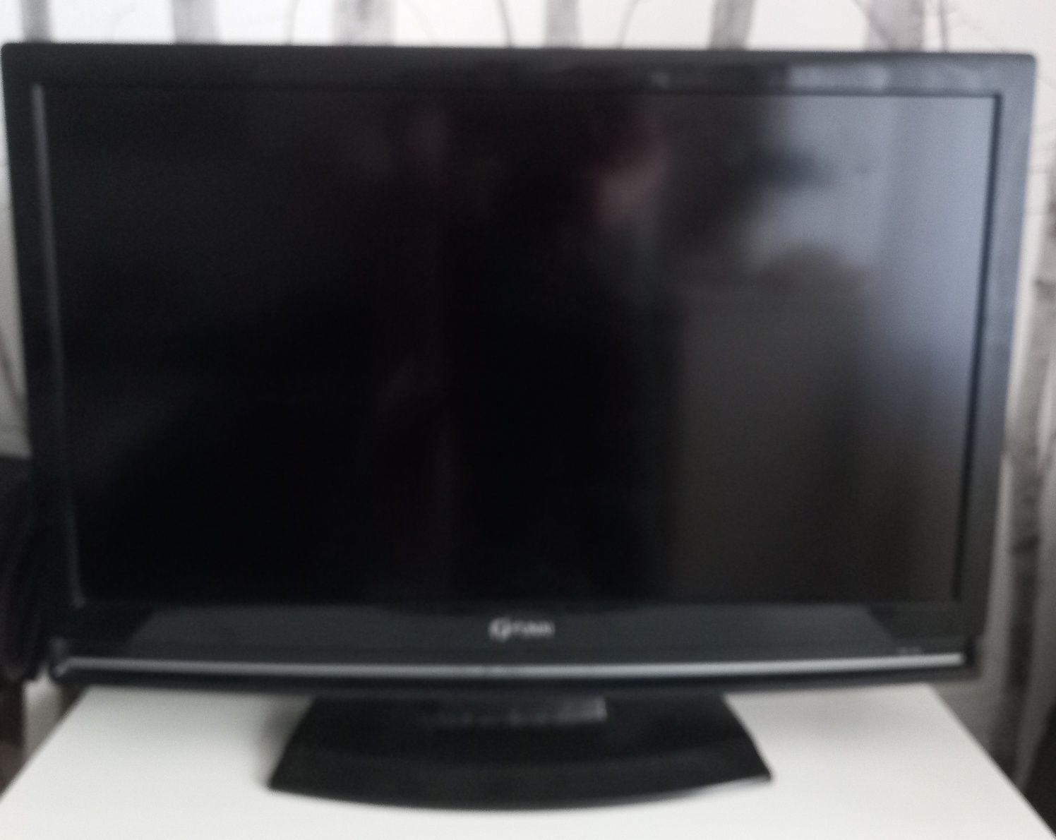 Doskonaly TV Funai 32 cale plus 2 piloty