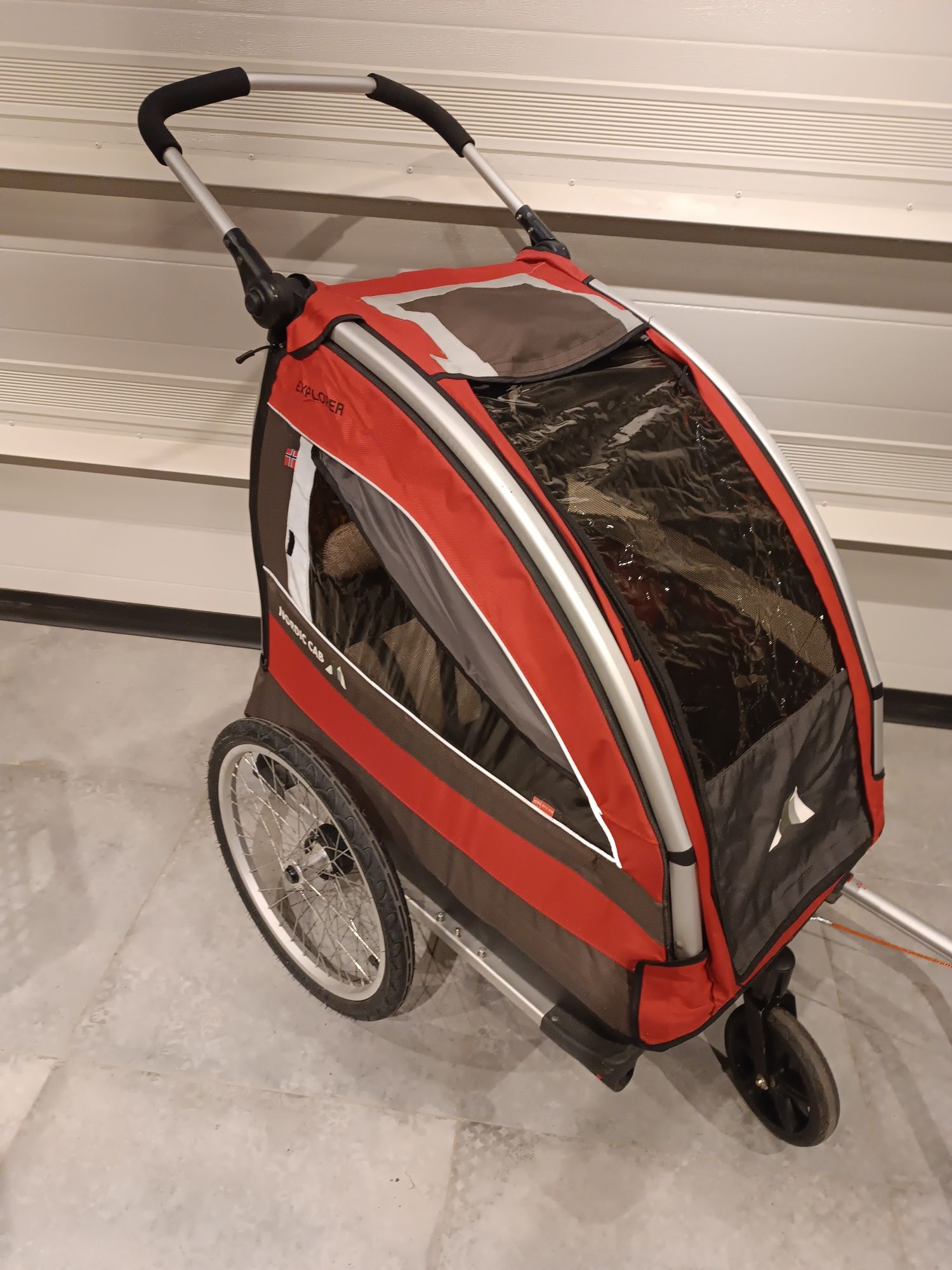 Przyczepa rowerowa nordic cab explorer dla 2 dzieci