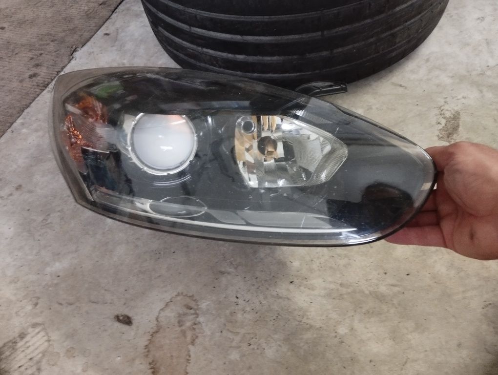 Farol para megane