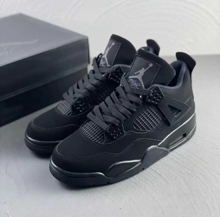Buty sportowe Jordan 4 Retro Black Cat R.39