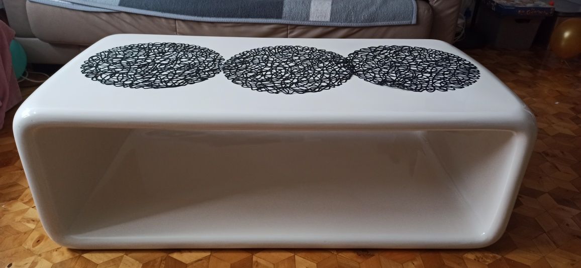 Designerska ława/ stolik kawowy