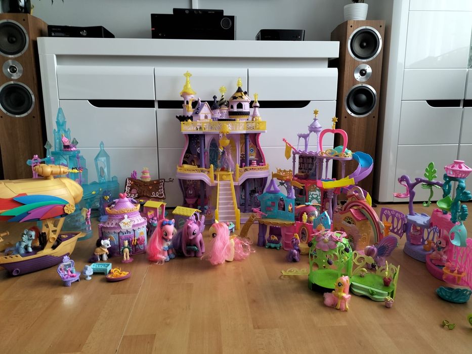 Ogromny zestaw zabawek My Little Pony