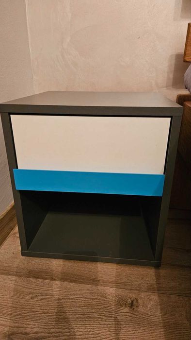 Два комплекти дитячих меблів