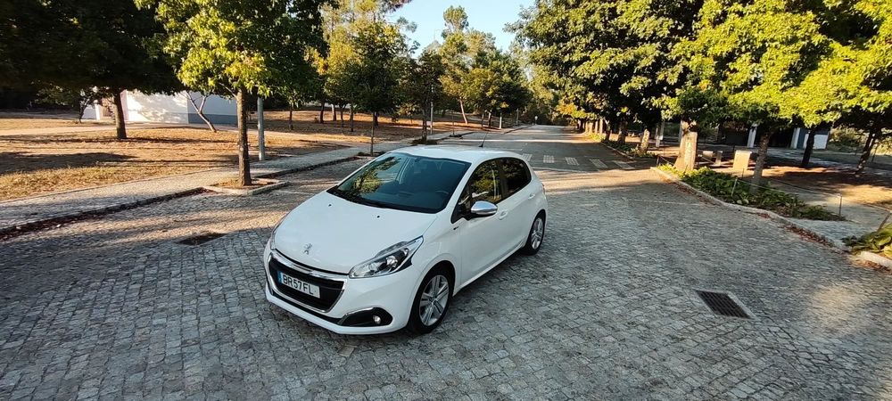 Peugeot 208 1.2 PureTech Style