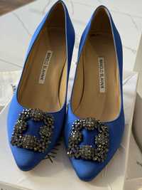 Туфлі Manoli blahnik