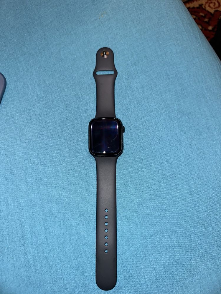 iwatch 8 45 mm 32gb 100%