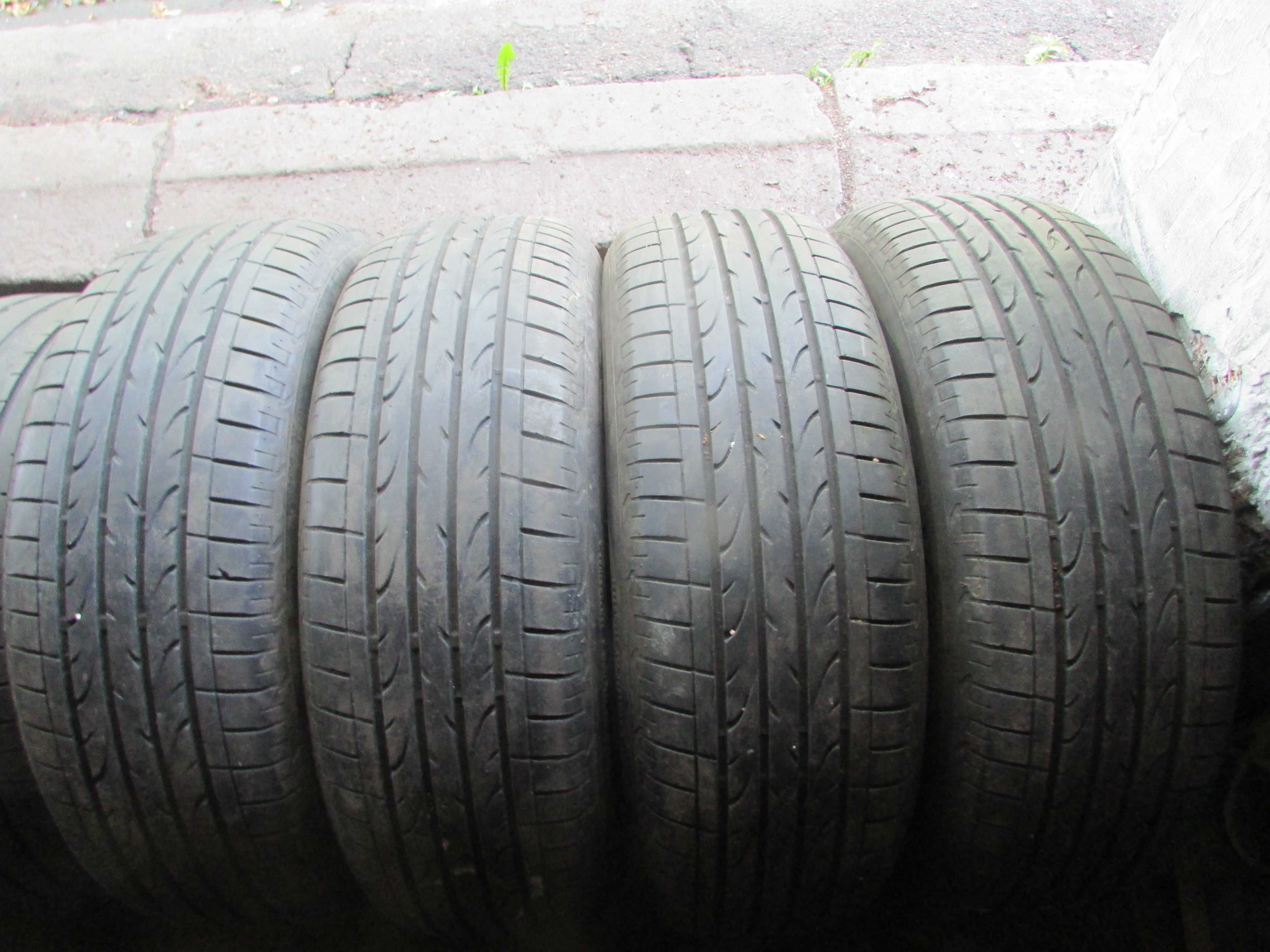 Літні шини 225/60/R18 Bridgestone Dueler H/P