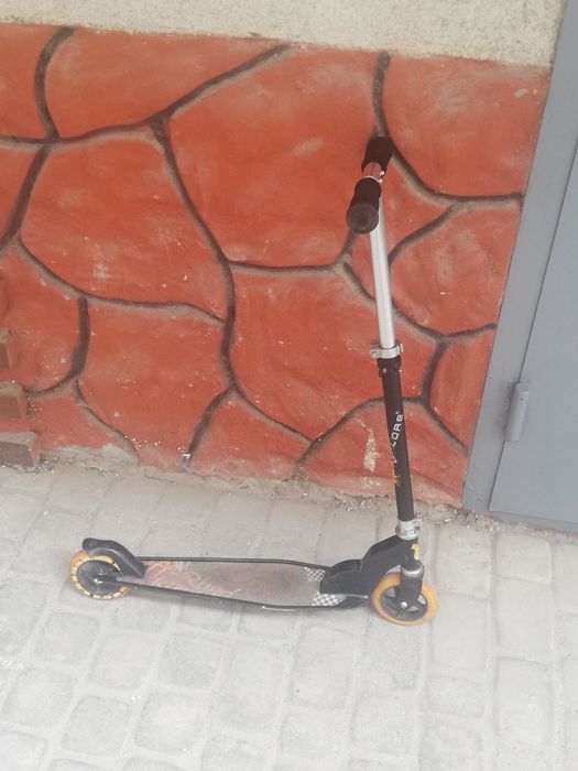 Трюковий самокат