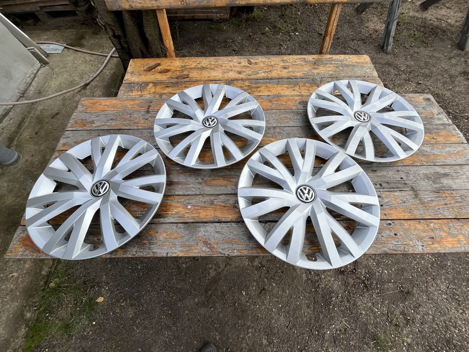 Ковпаки Volkswagen R16 оригінал 5G0.601147.B