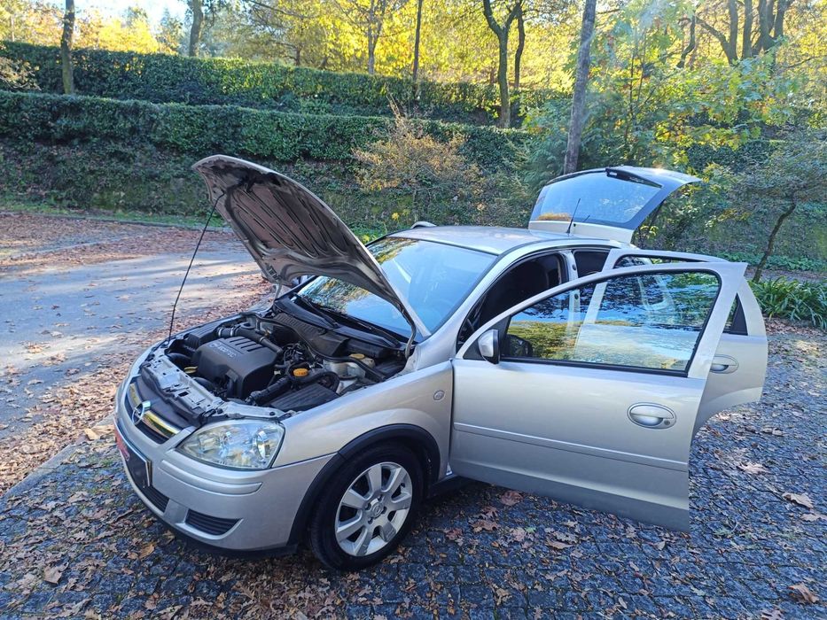 OPEL CORSA C 1.3 CDTI COM AR CONDICIONADO EXCELENTE ESTADO GERAL