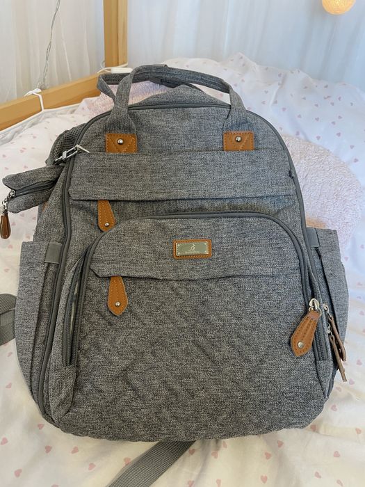 Mochila bebé passeio