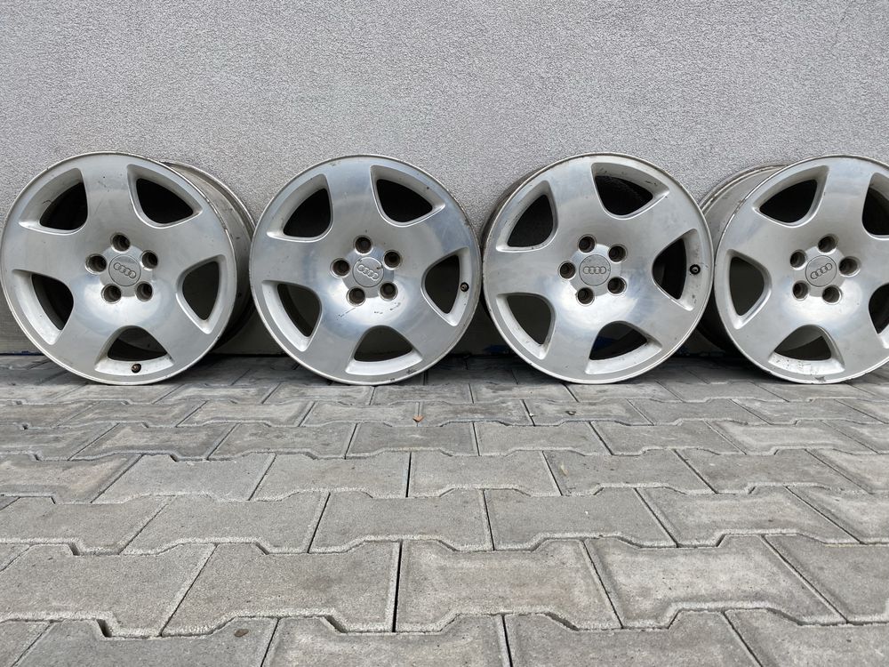 Диски 5*112 R17 Audi